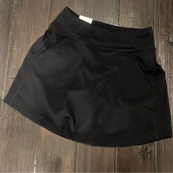 Lole women’s pull-on skort size XS NWT - Picture 2 of 3